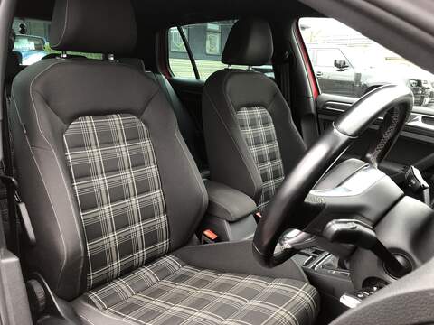Volkswagen Golf TDI GTD - U1994