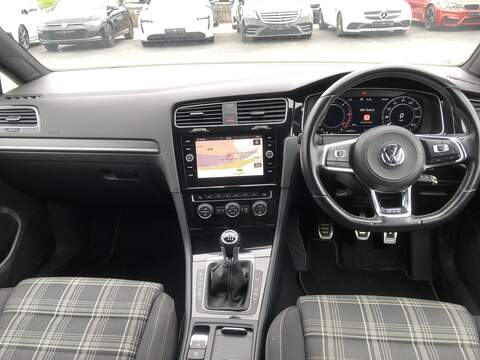 Volkswagen Golf TDI GTD - U1994