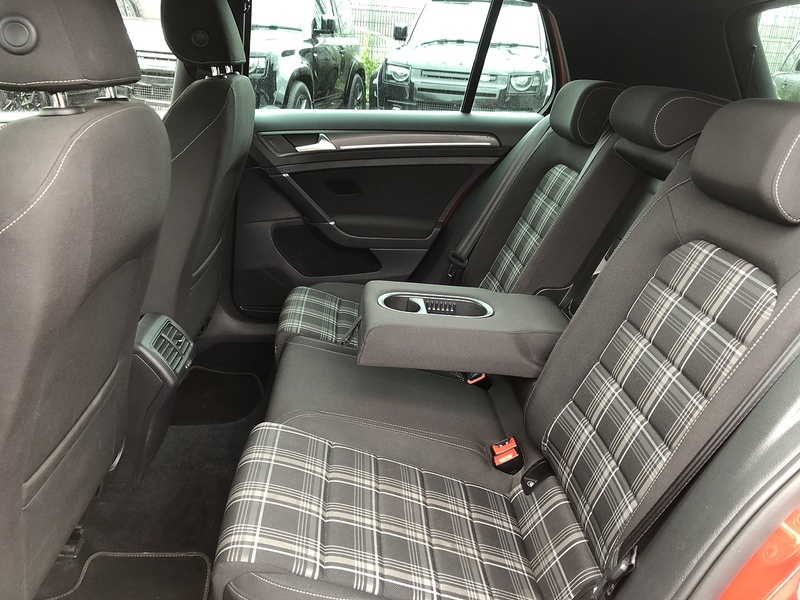 Volkswagen Golf TDI GTD - U1994