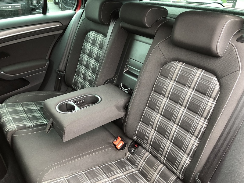 Volkswagen Golf TDI GTD - U1994