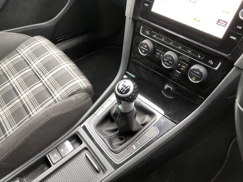 Volkswagen Golf TDI GTD - U1994