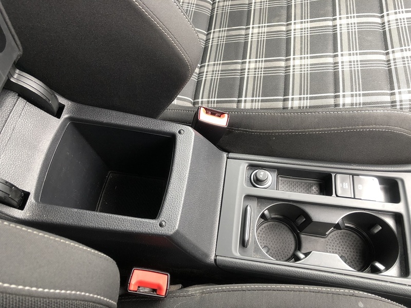 Volkswagen Golf TDI GTD - U1994