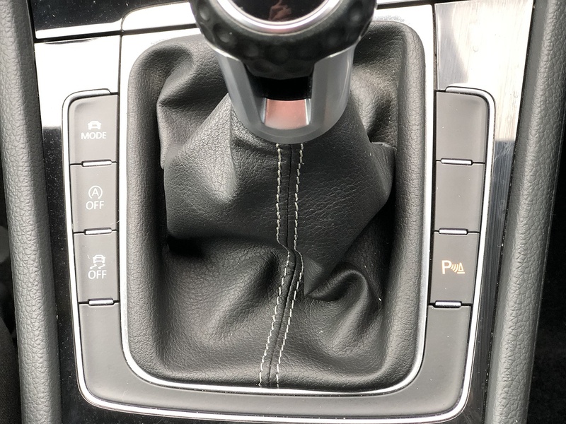 Volkswagen Golf TDI GTD - U1994