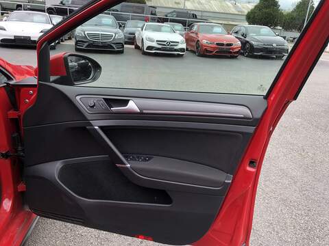 Volkswagen Golf TDI GTD - U1994