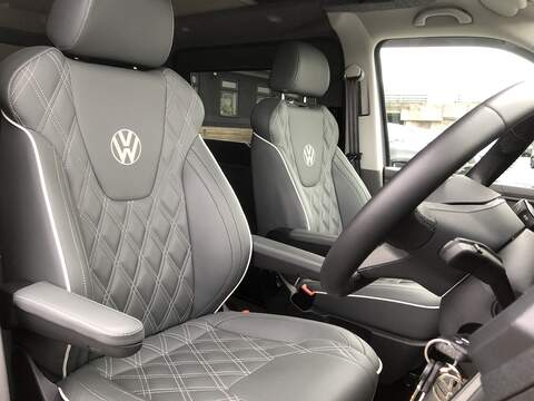 Volkswagen Transporter TDI T28 Highline - U1997