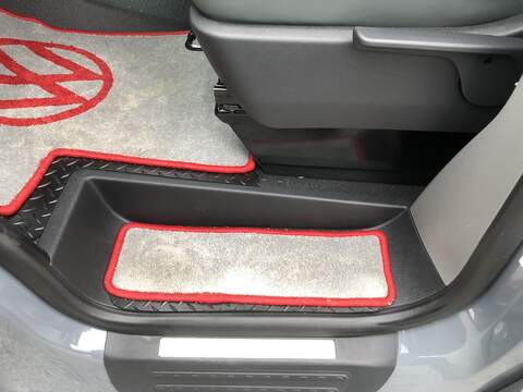 Volkswagen Transporter TDI T28 Highline - U1997