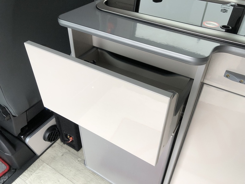 Volkswagen Transporter TDI T28 Highline - U1997