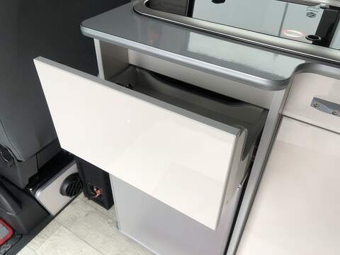 Volkswagen Transporter TDI T28 Highline - U1997