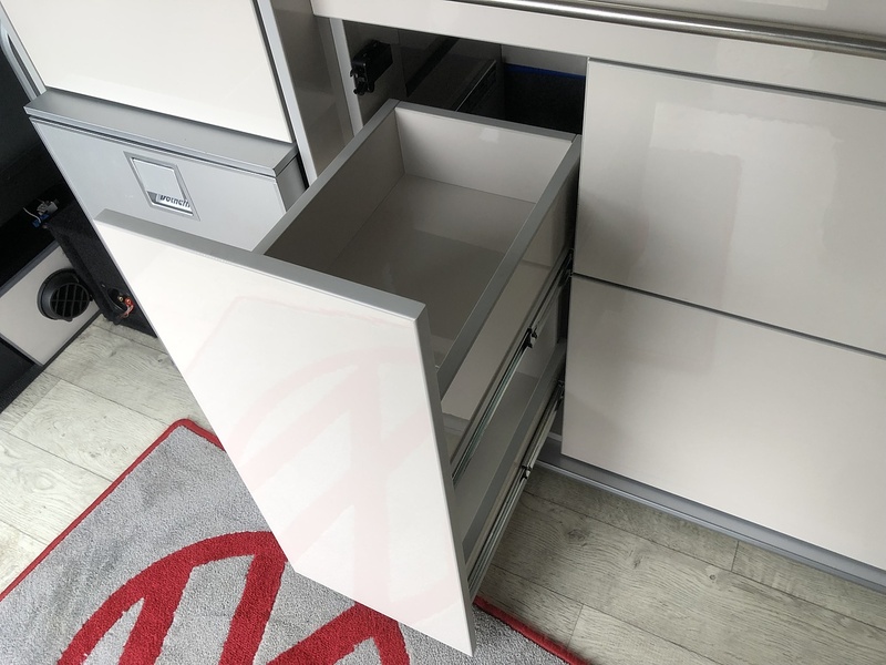 Volkswagen Transporter TDI T28 Highline - U1997