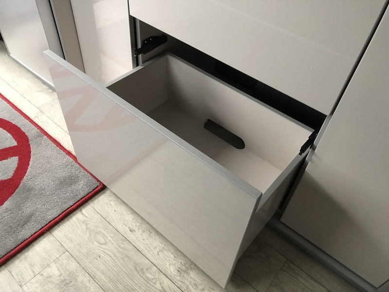 Volkswagen Transporter TDI T28 Highline - U1997