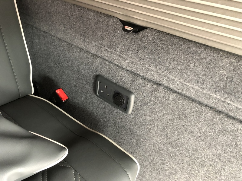 Volkswagen Transporter TDI T28 Highline - U1997