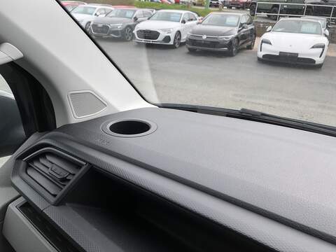 Volkswagen Transporter TDI T28 Highline - U1997