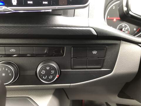 Volkswagen Transporter TDI T28 Highline - U1997