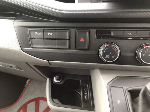 Volkswagen Transporter TDI T28 Highline - U1997