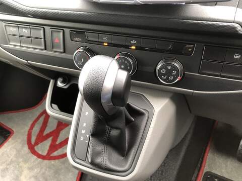 Volkswagen Transporter TDI T28 Highline - U1997