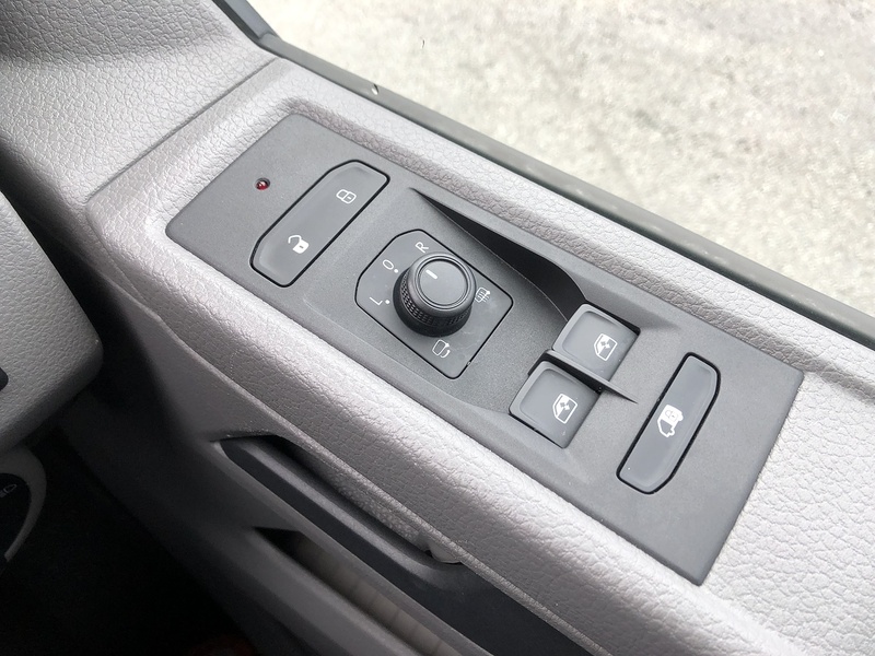 Volkswagen Transporter TDI T28 Highline - U1997