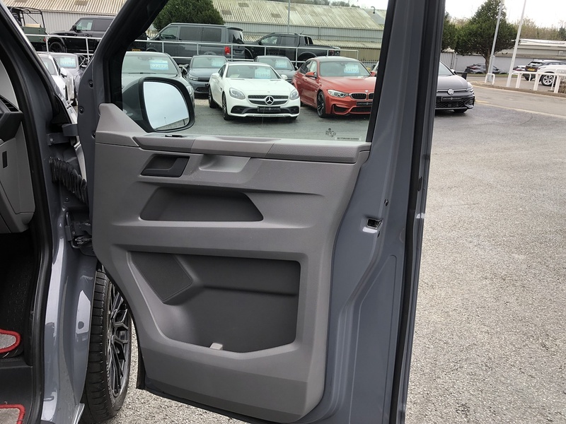 Volkswagen Transporter TDI T28 Highline - U1997