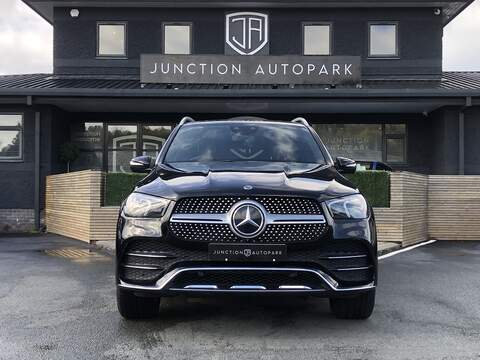 Mercedes-Benz GLE GLE300d AMG Line - U2000