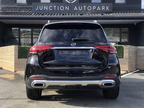 Mercedes-Benz GLE GLE300d AMG Line - U2000