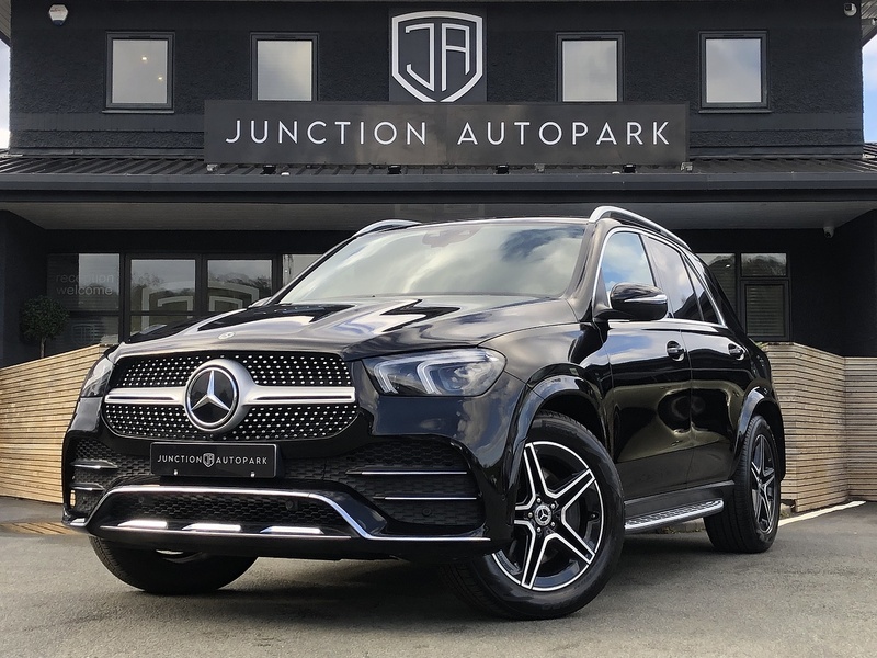 Mercedes-Benz GLE GLE300d AMG Line - U2000