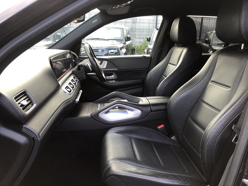 Mercedes-Benz GLE GLE300d AMG Line - U2000