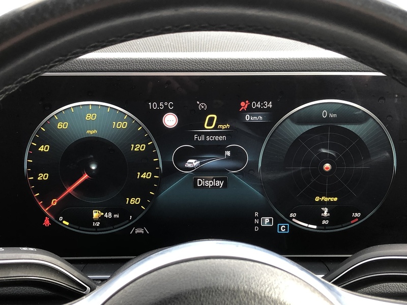 Mercedes-Benz GLE GLE300d AMG Line - U2000