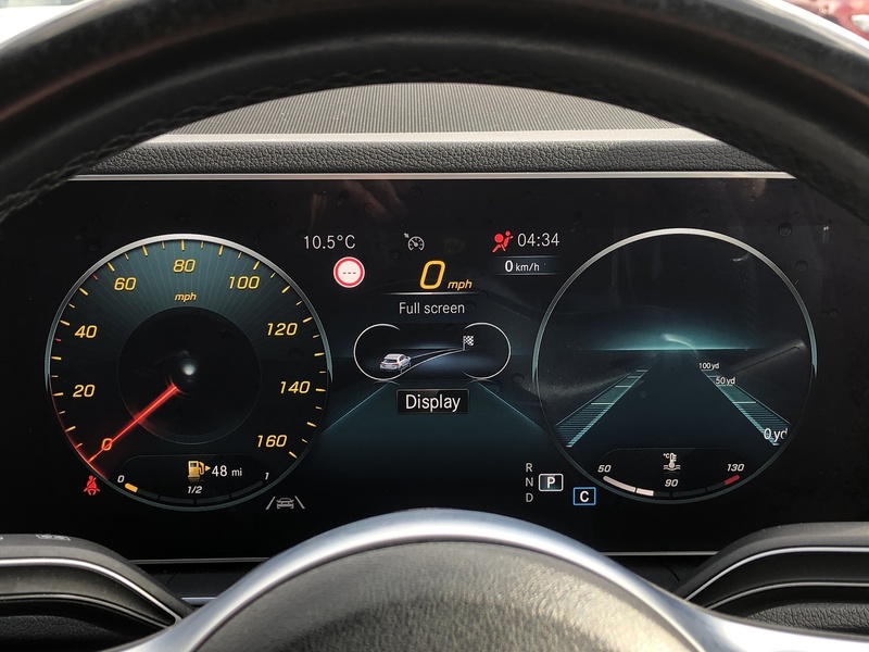 Mercedes-Benz GLE GLE300d AMG Line - U2000