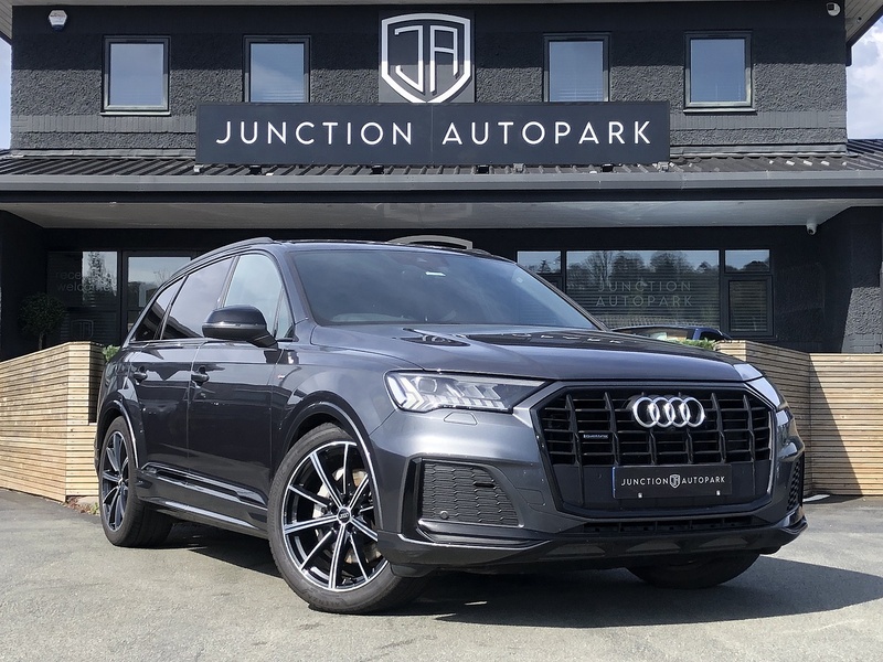 Audi Q7 TDI V6 Black Edition - U2001