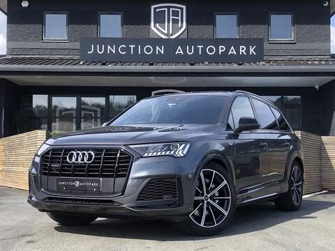 Audi Q7 TDI V6 Black Edition - U2001