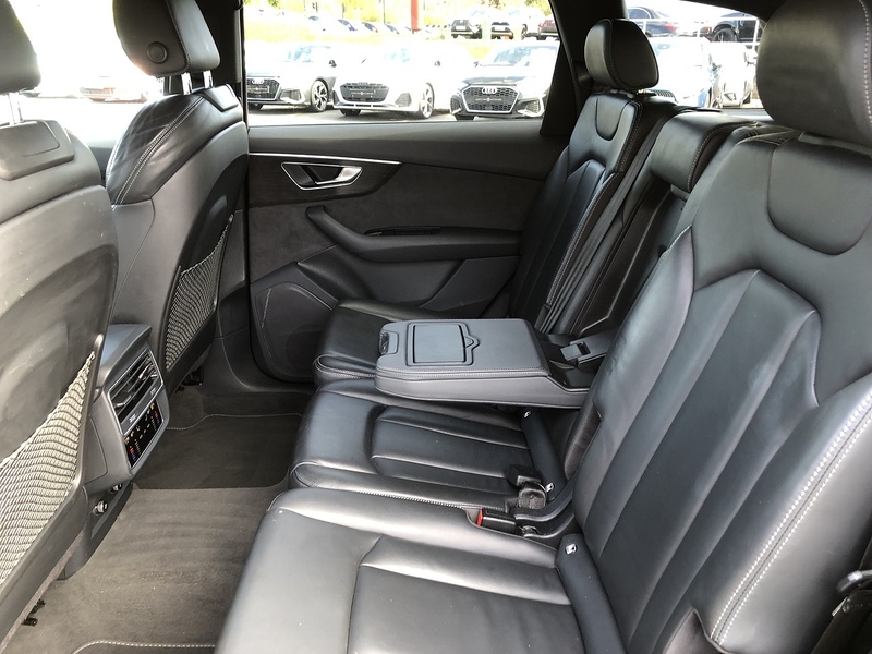 Audi Q7 TDI V6 Black Edition - U2001