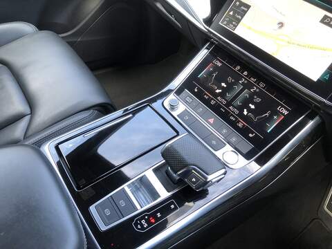 Audi Q7 TDI V6 Black Edition - U2001