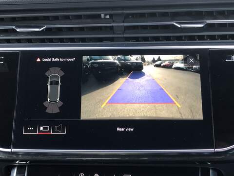 Audi Q7 TDI V6 Black Edition - U2001