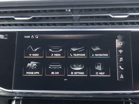 Audi Q7 TDI V6 Black Edition - U2001