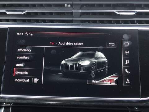 Audi Q7 TDI V6 Black Edition - U2001