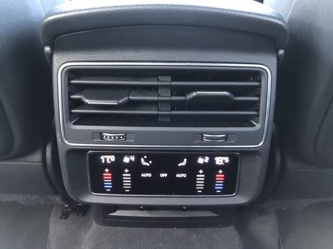 Audi Q7 TDI V6 Black Edition - U2001