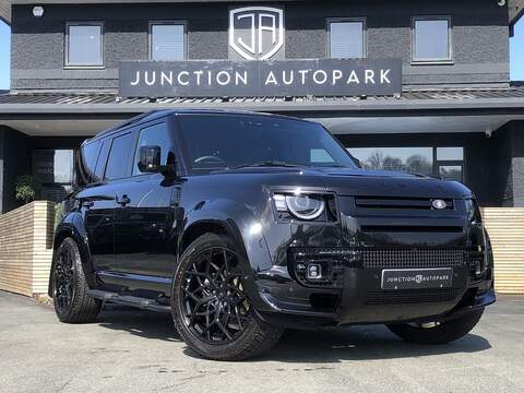 Land Rover Defender 110 3.0 D250 MHEV HSE Hard Top SUV 5dr Diesel Auto 4WD MWB Euro 6 (s/s) (250 ps)