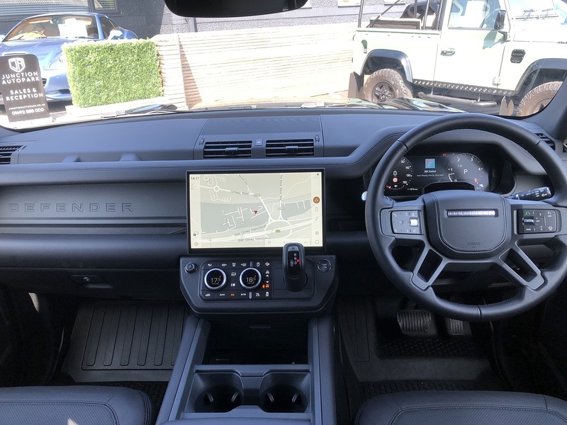 Land Rover Defender 110 D250 MHEV X-Dynamic HSE - U2002