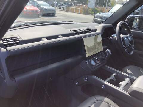 Land Rover Defender 110 D250 MHEV X-Dynamic HSE - U2002