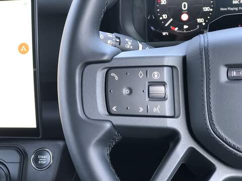 Land Rover Defender 110 D250 MHEV X-Dynamic HSE - U2002