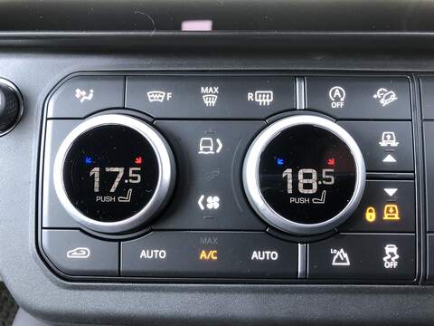 Land Rover Defender 110 D250 MHEV X-Dynamic HSE - U2002