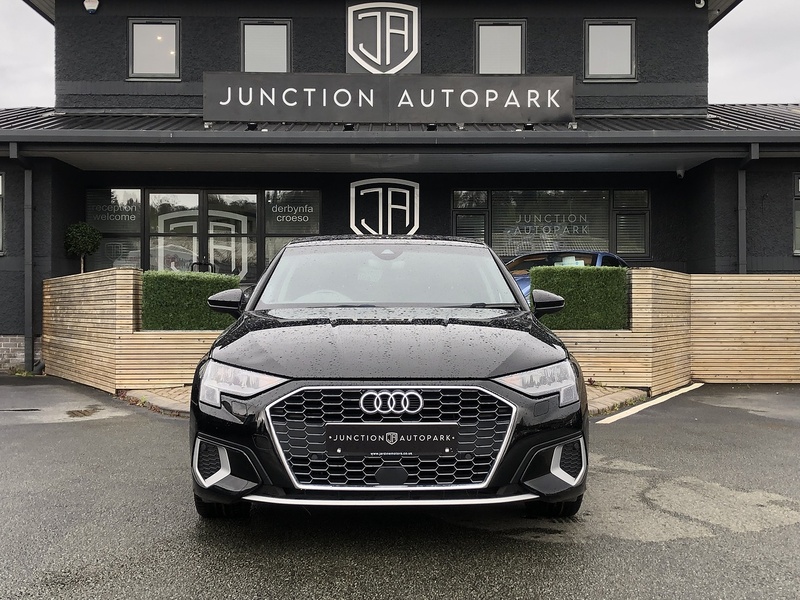 Audi A3 TFSI Sport - U2012