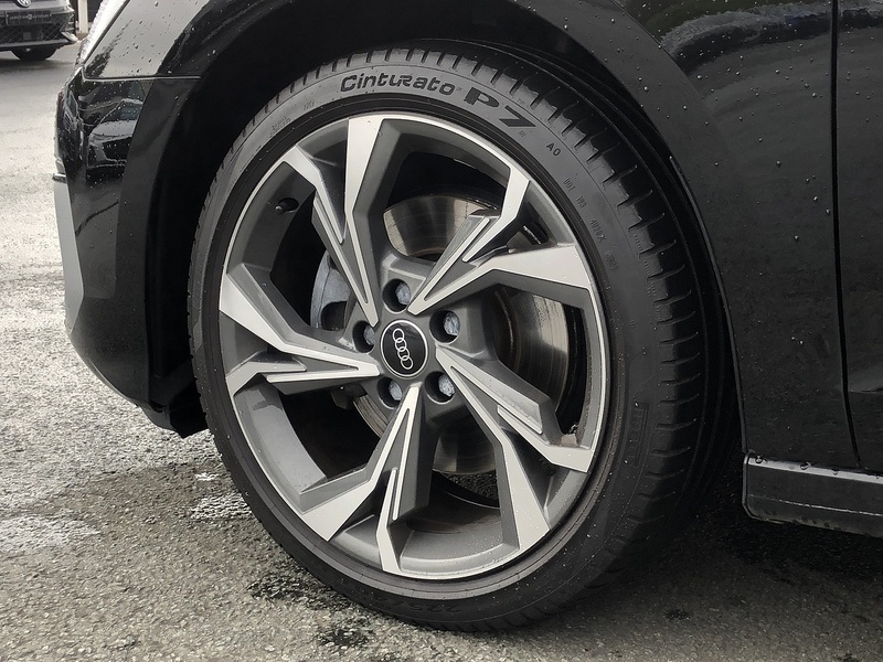 Audi A3 TFSI Sport - U2012