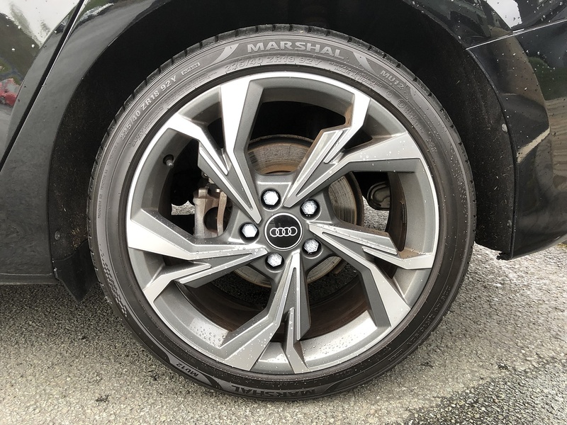 Audi A3 TFSI Sport - U2012