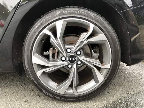 Audi A3 TFSI Sport - U2012