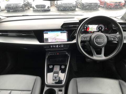 Audi A3 TFSI Sport - U2012