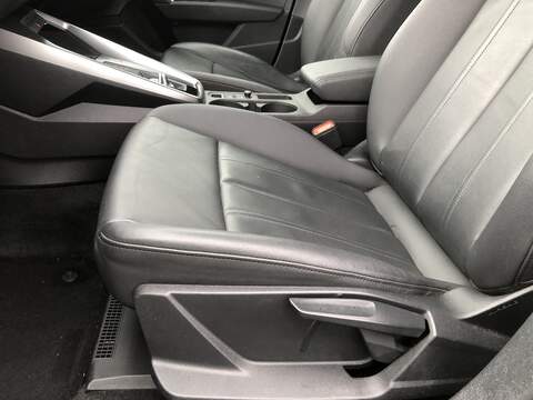 Audi A3 TFSI Sport - U2012