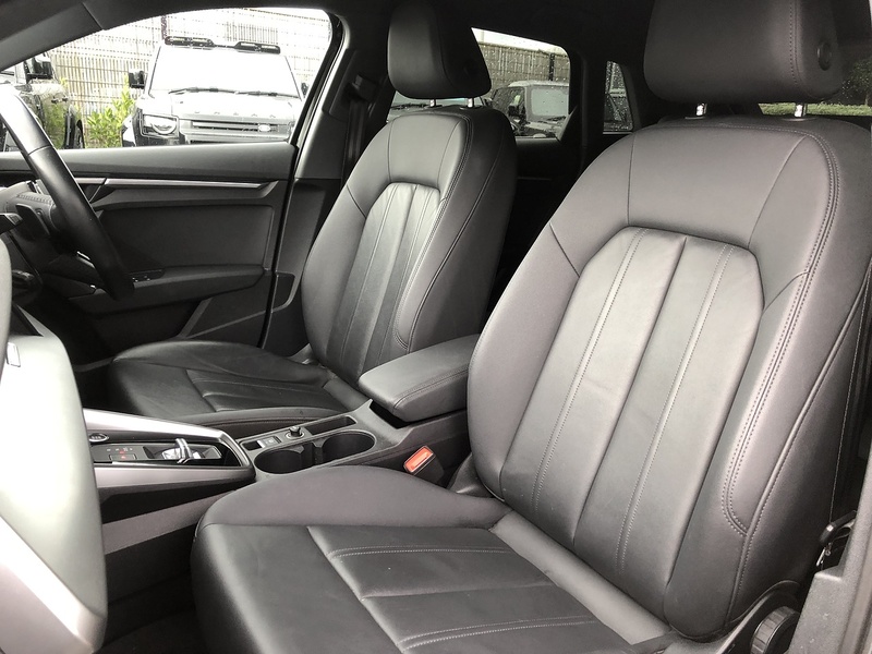 Audi A3 TFSI Sport - U2012