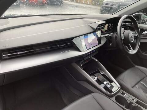 Audi A3 TFSI Sport - U2012