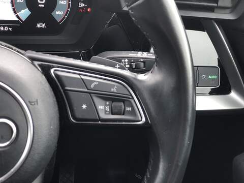 Audi A3 TFSI Sport - U2012