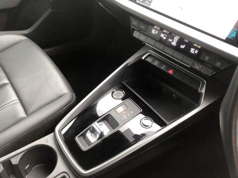 Audi A3 TFSI Sport - U2012